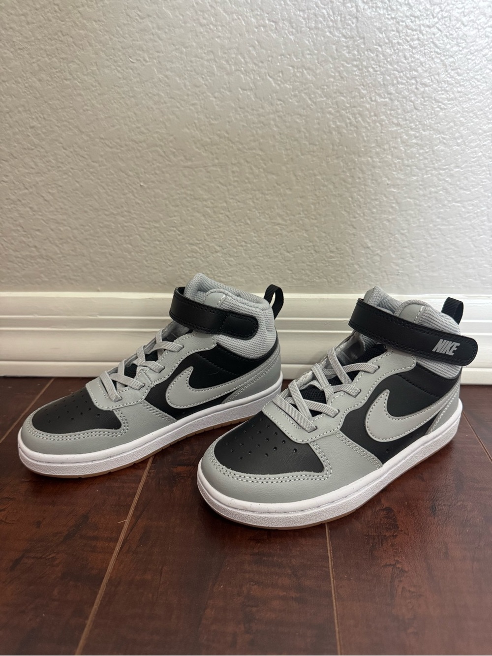 Nike Kids Black and Gray Mid-Top Sneakers with Hook-and-Loop Strap